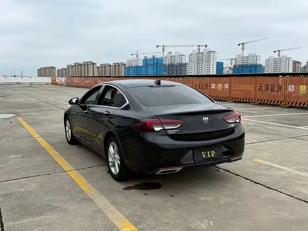 Buick Regal 2024
