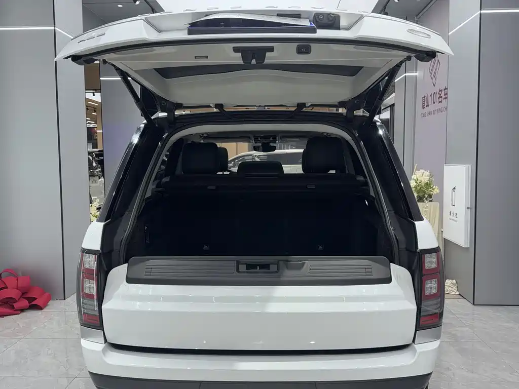 Land Rover Range Rover 2018 — фото 22