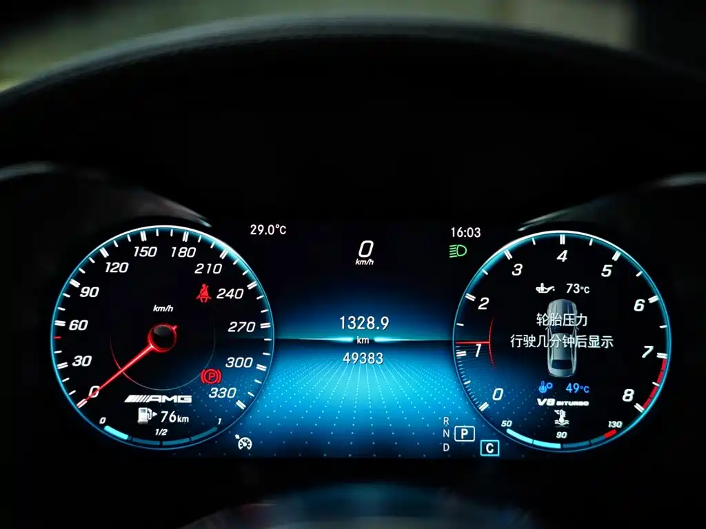 Mercedes-Benz C-Class AMG 2020 — фото 46