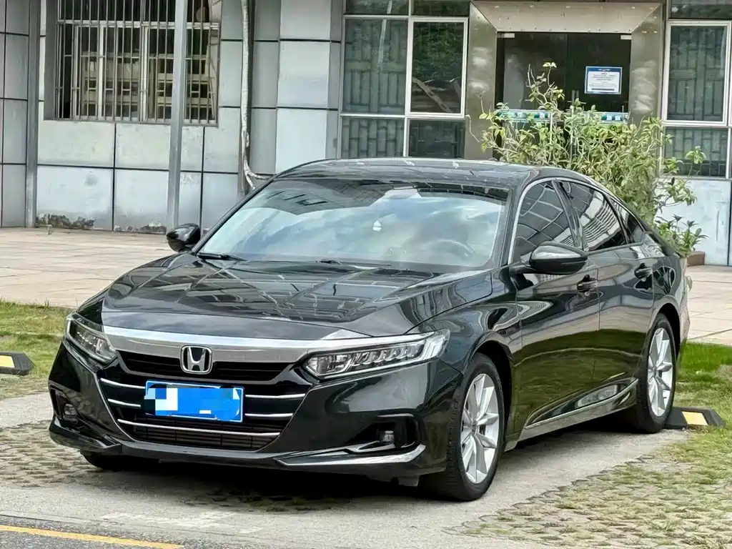 Honda Accord 2022 — фото 1