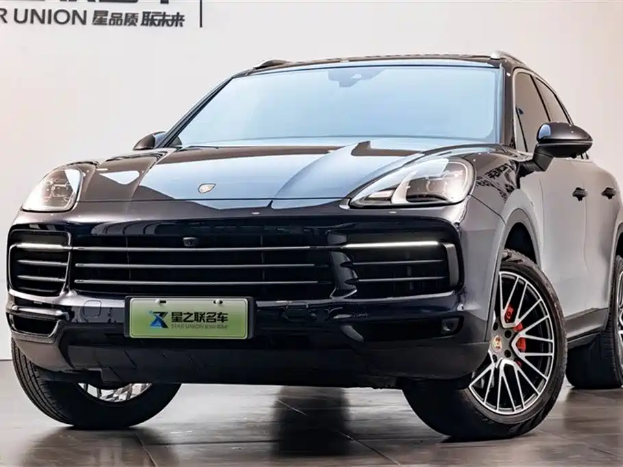 Porsche Cayenne Hybrid 2021 — фото 3