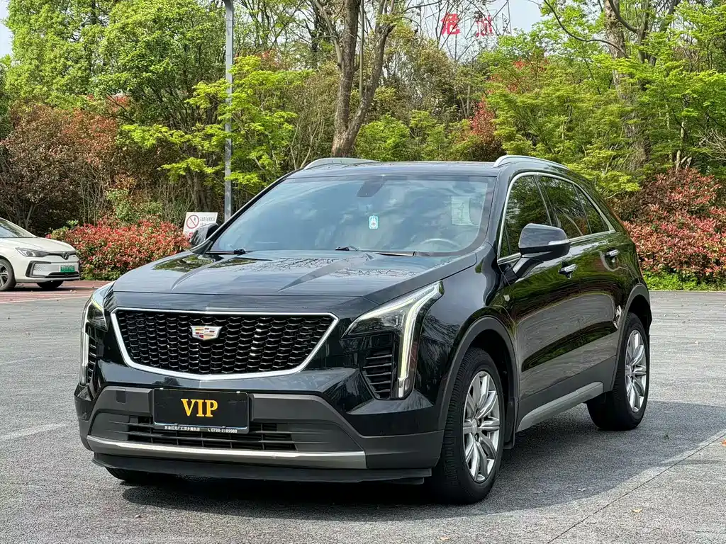 Cadillac XT4 2020 — фото 1