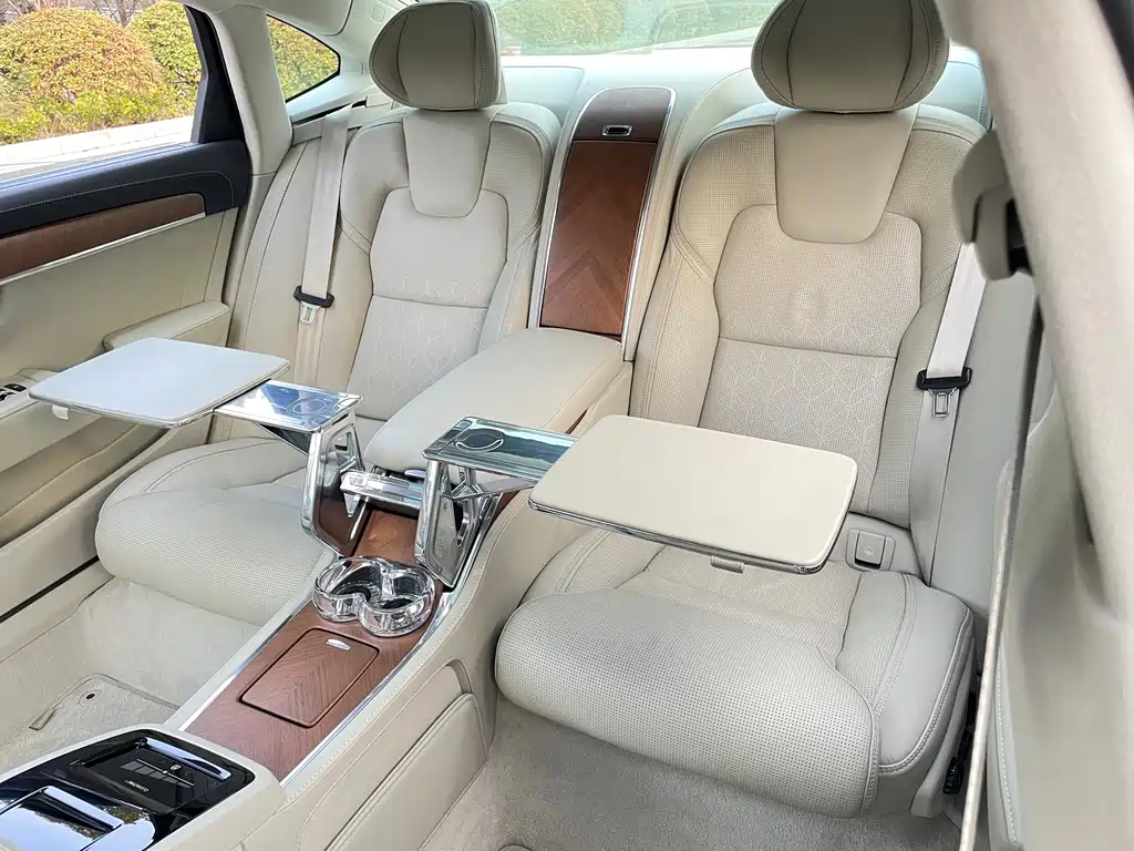 Volvo S90 PHEV 2018 — фото 17