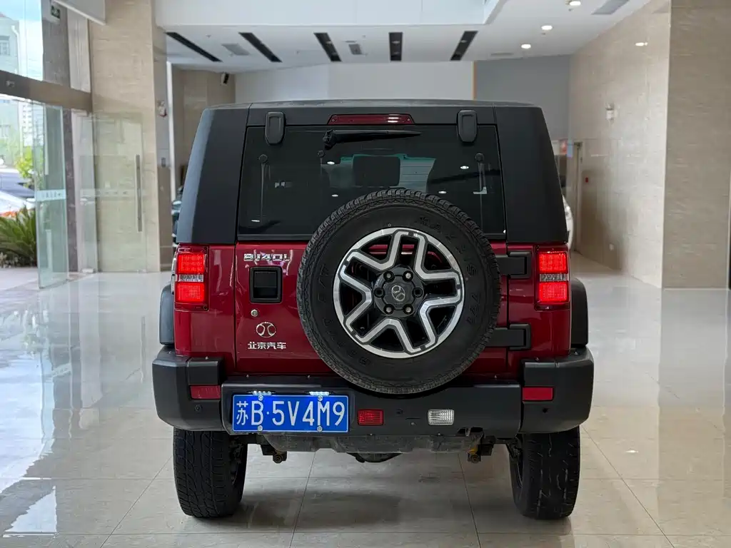 BAIC BJ40 2016 — фото 17