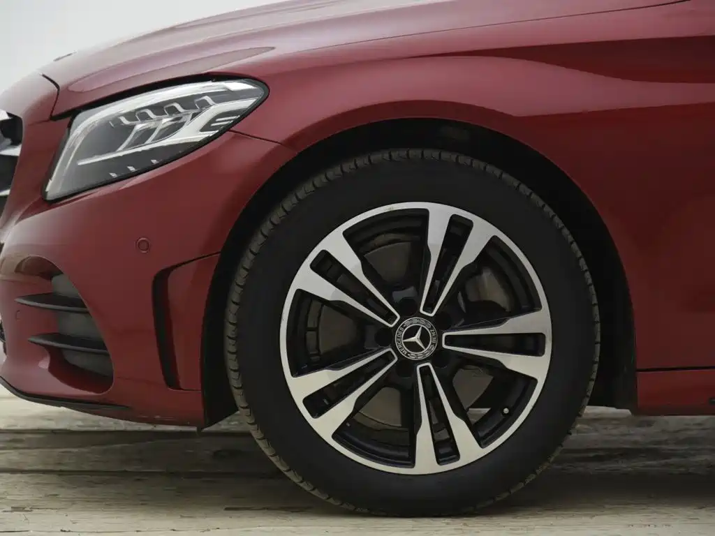 Mercedes-Benz C-Class 2019 — фото 15
