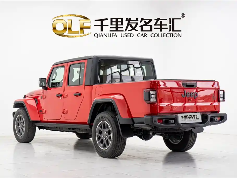 Jeep Gladiator 2023 — фото 4