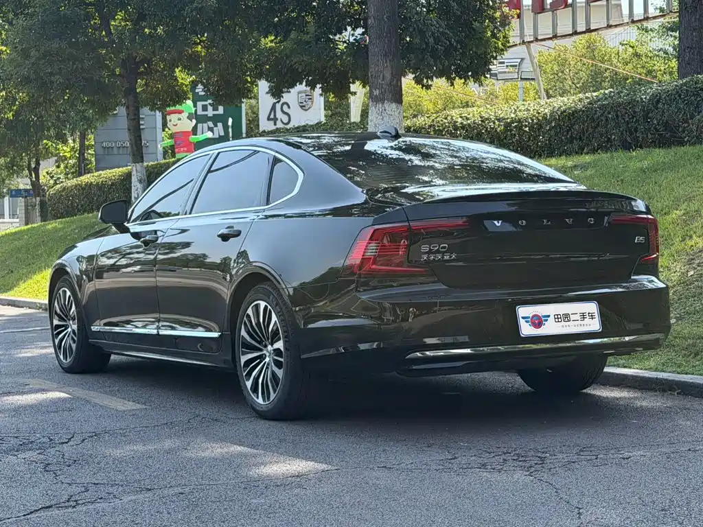 Volvo S90 2024 — фото 4
