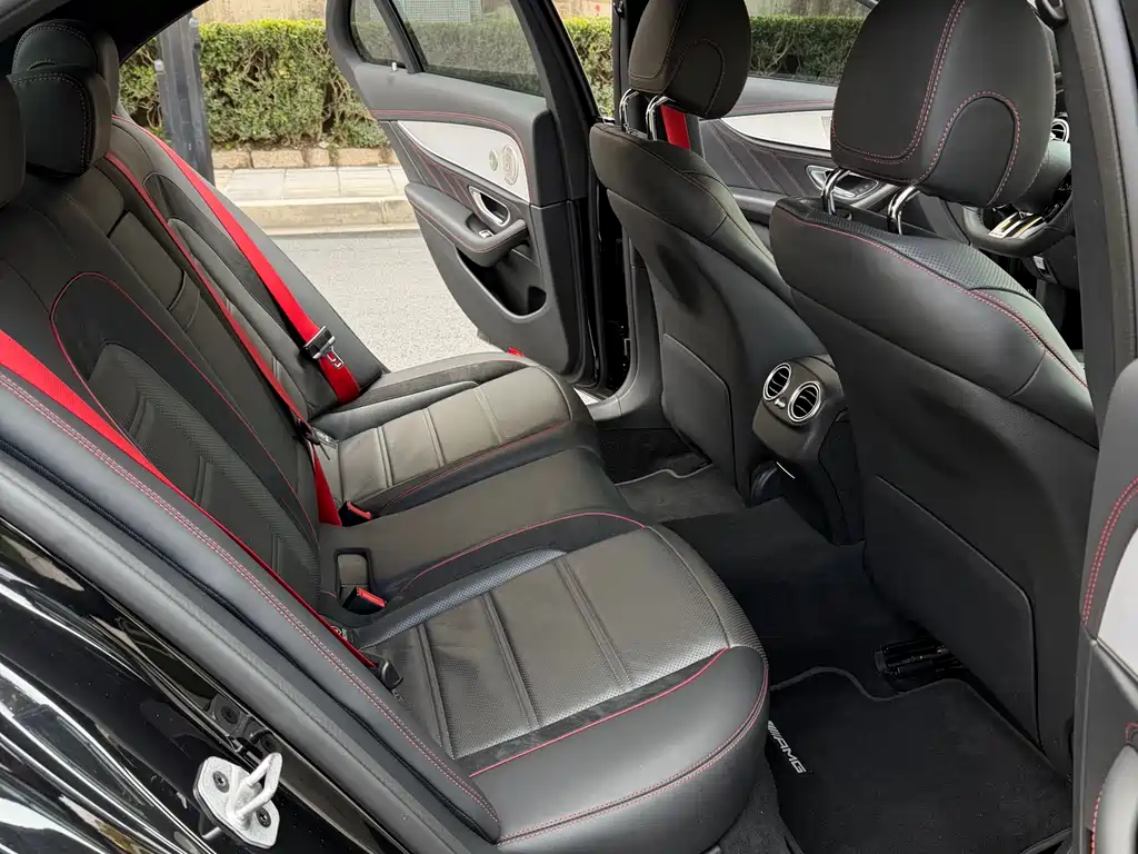 Mercedes-Benz E-Class AMG 2023 — фото 15