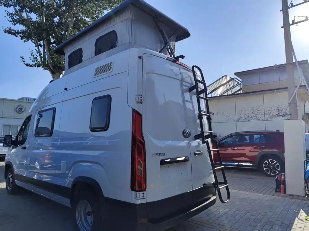 Maxus V90 RV 2025 — фото 23