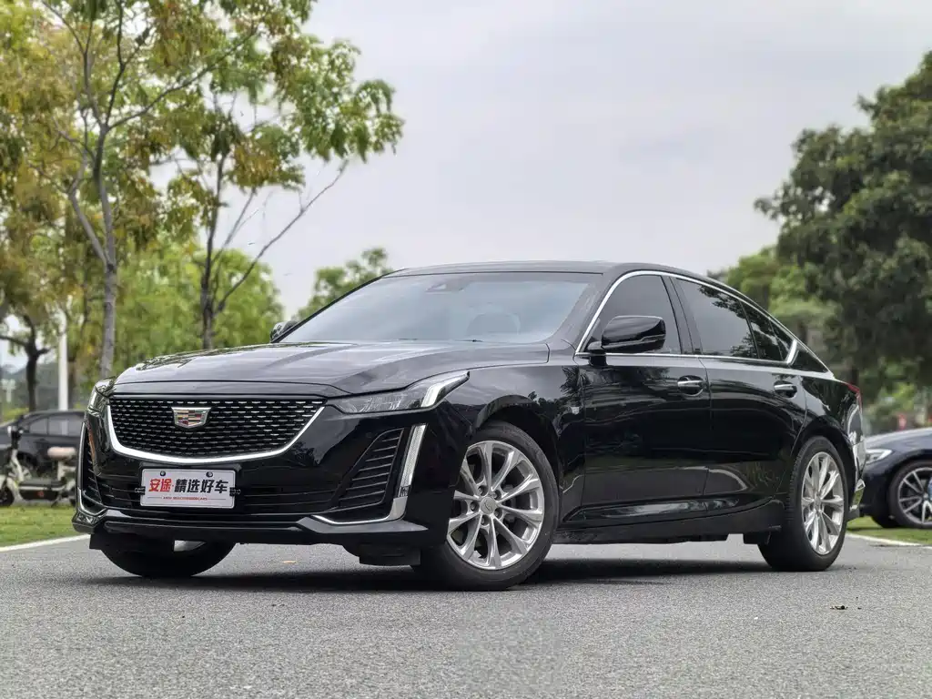 Cadillac CT5 2022 — фото 1