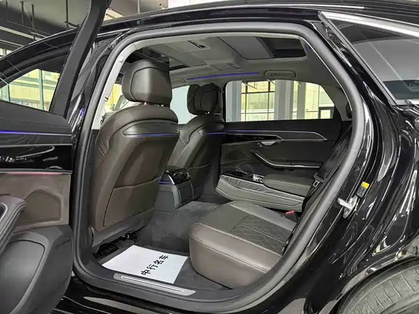 Audi A8 2023