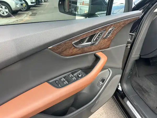 Audi Q7 2021