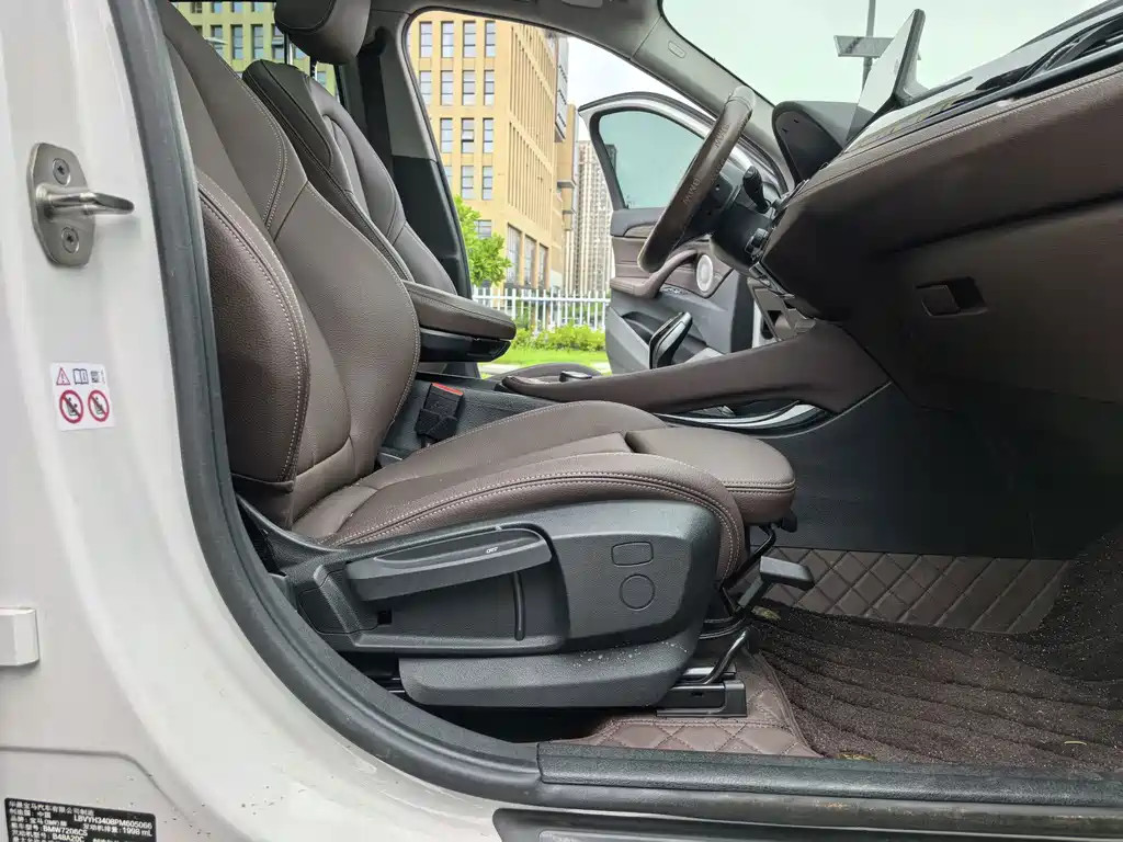 BMW X2 2023 — фото 21