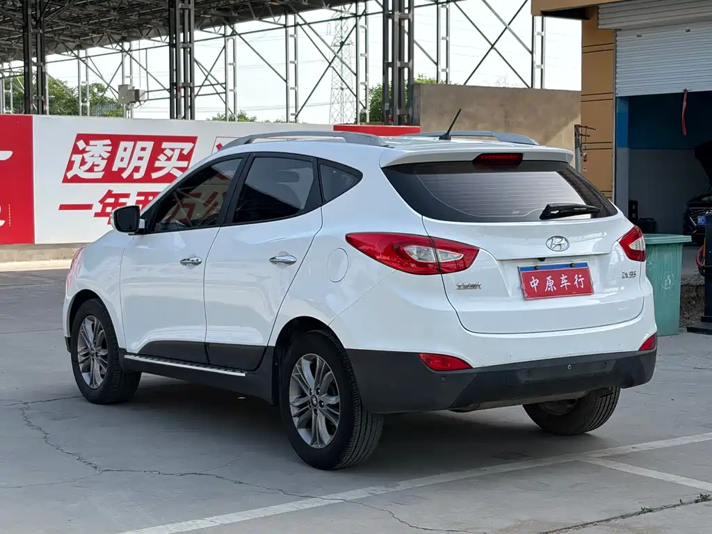 Hyundai ix35 2014 — фото 18