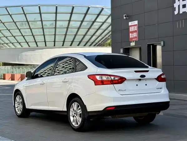 Ford Focus 2012