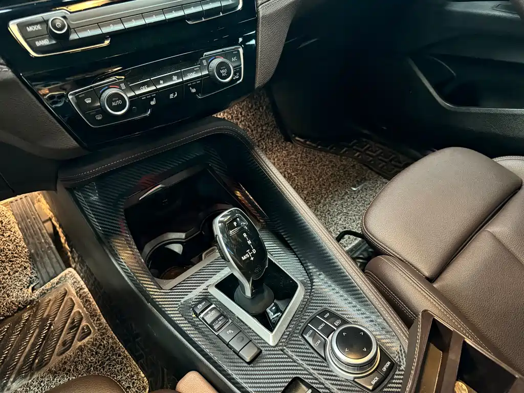 BMW X2 2021 — фото 8