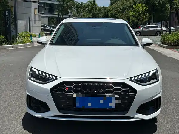 Audi A4L 2022