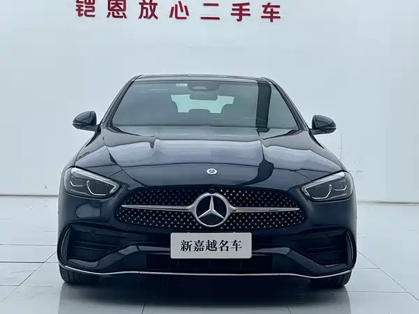 Mercedes-Benz C-Class 2024