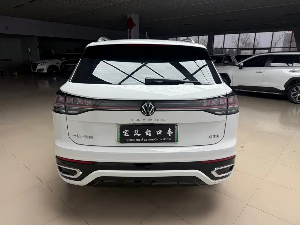 Volkswagen GTE PHEV 2023 — фото 9