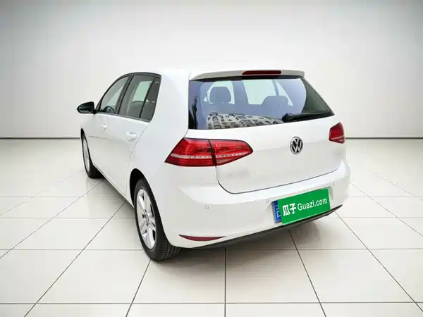 Volkswagen Golf 2016