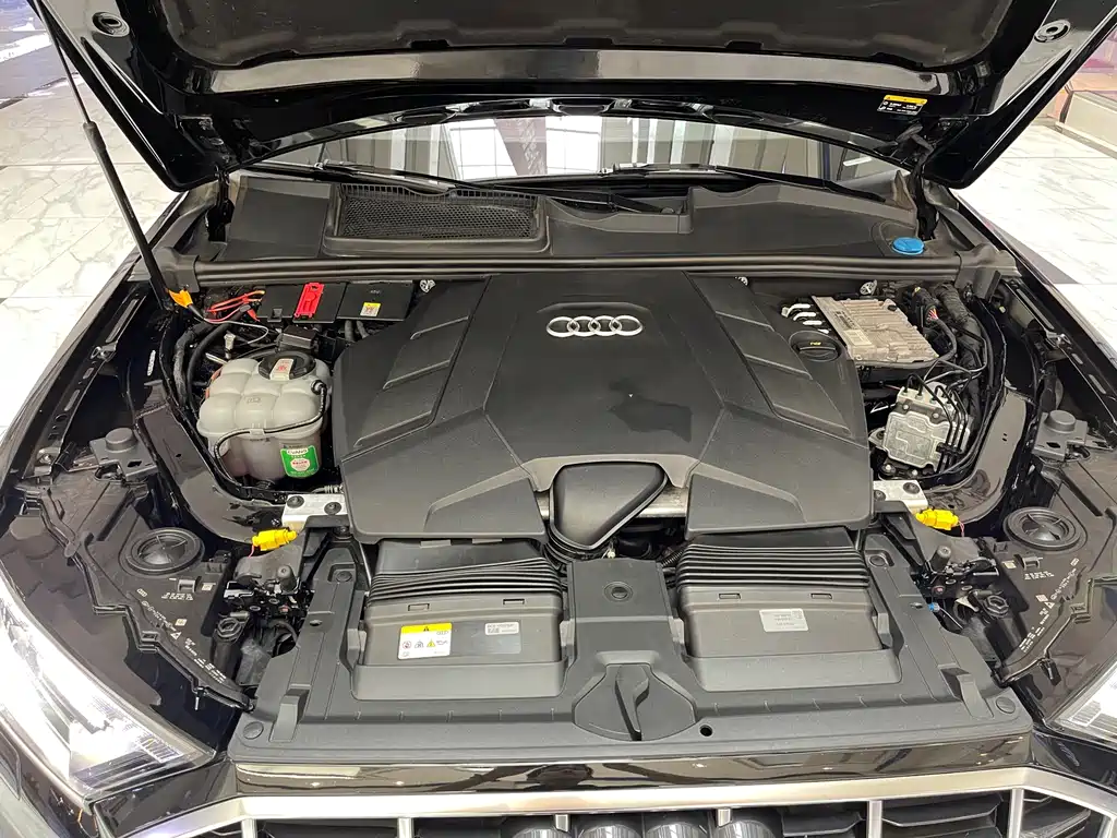 Audi Q7 2023 — фото 28