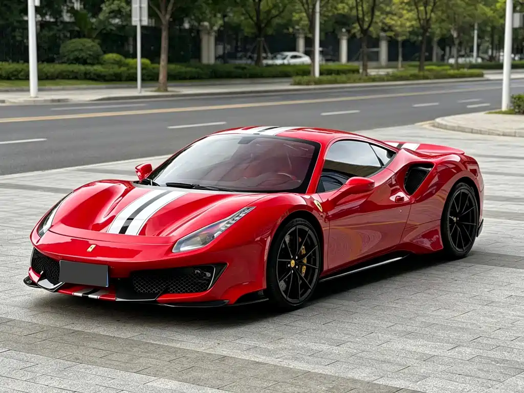 Ferrari 488 2018 — фото 1
