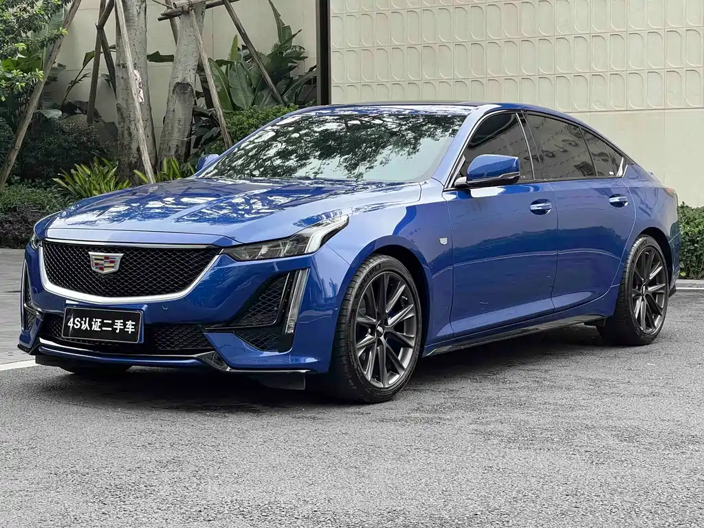 Cadillac CT5 2021 — фото 1