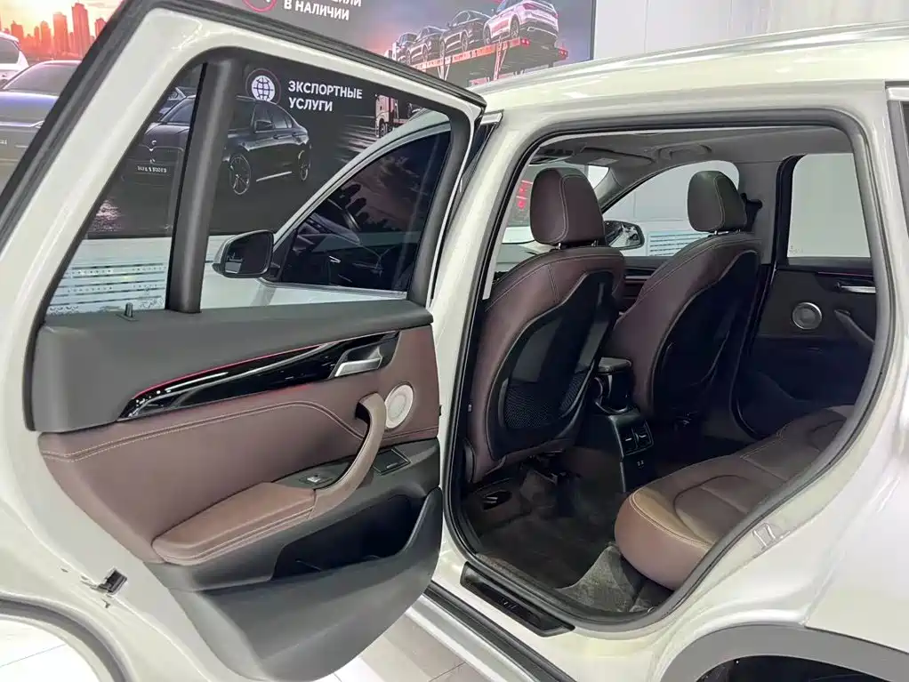 BMW X1 2022 — фото 19