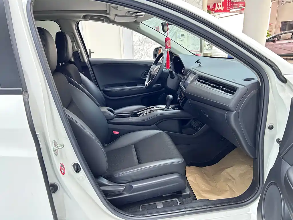 Honda Vezel 2021 — фото 10