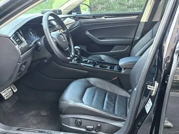 Volkswagen Phideon 2018