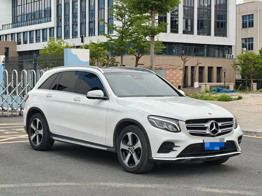 Mercedes-Benz GLC 2018 — фото 3