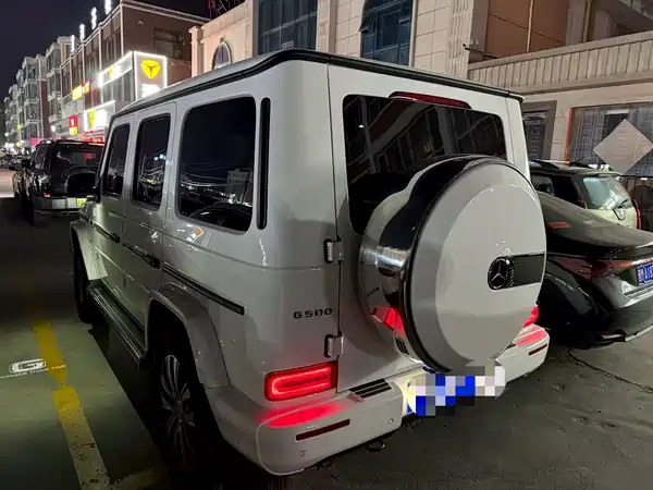 Mercedes-Benz G-Class 2024