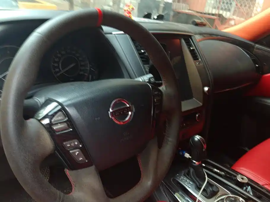 Nissan Patrol 2018 — фото 12