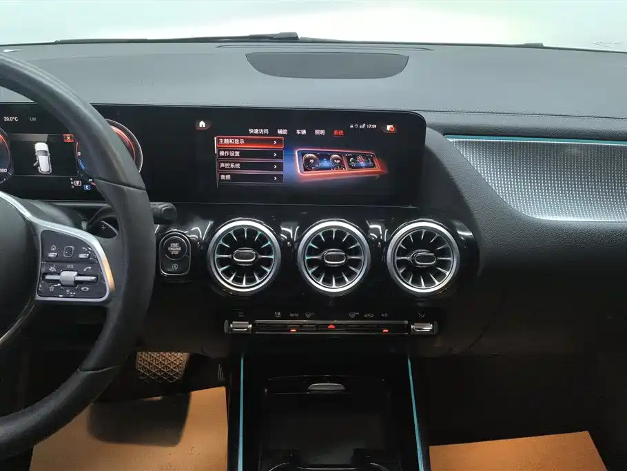 Mercedes-Benz GLA 2021 — фото 13