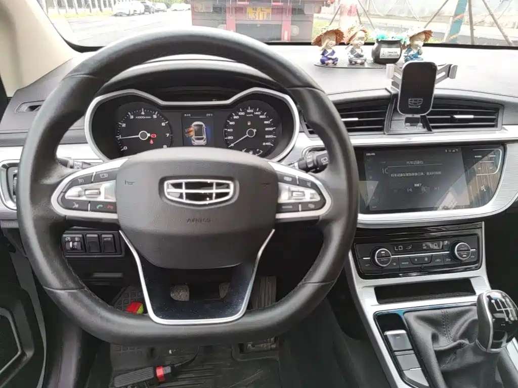 Geely Emgrand GS 2019 — фото 11