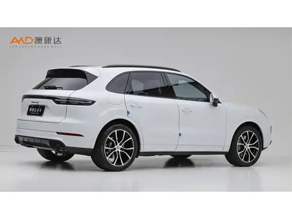 Porsche Cayenne 2023