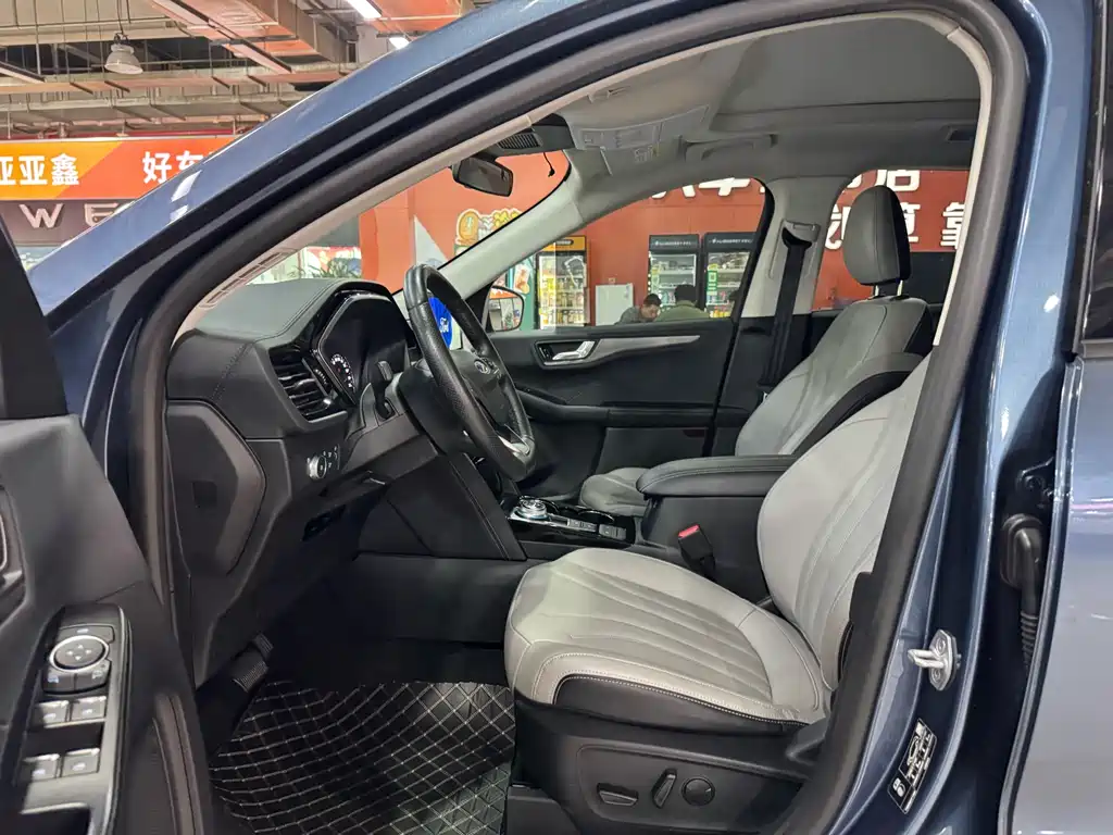 Ford Escape 2022