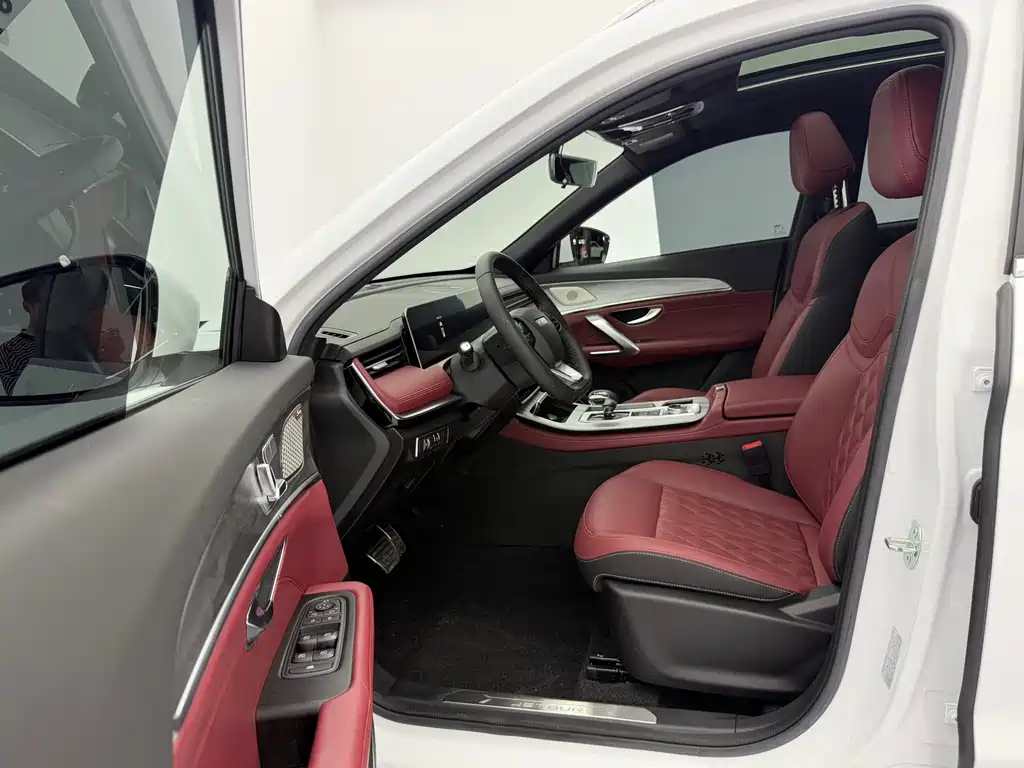Jetour Jietu X70 PLUS 2023 — фото 24