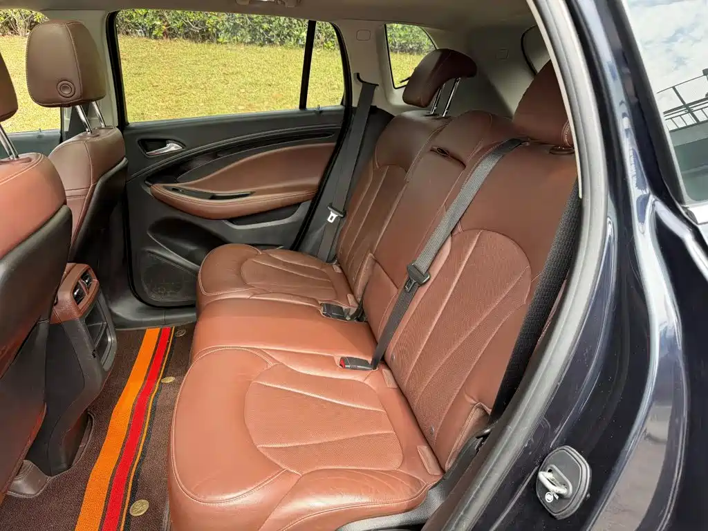 Buick Envision Plus 2020 — фото 12