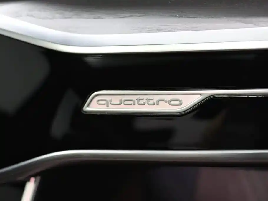 Audi A6L 2024 — фото 13