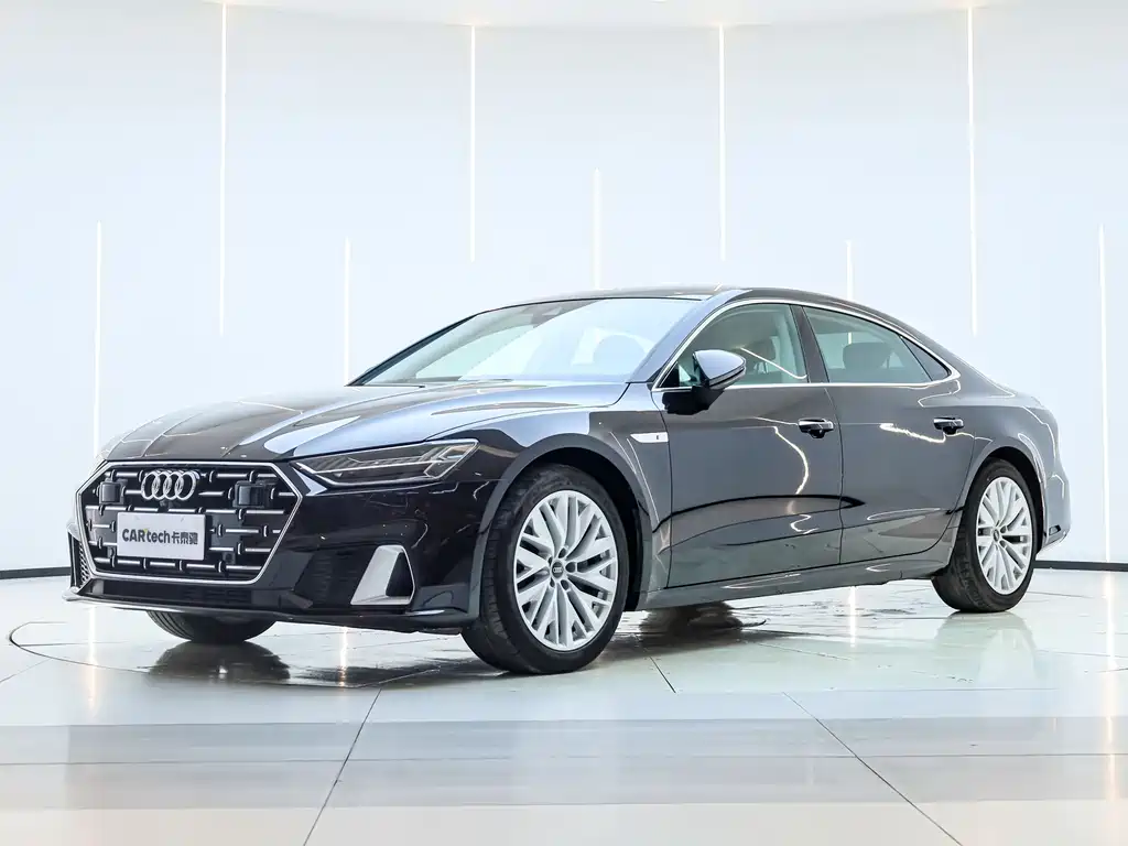 Audi A7L 2024 — фото 1