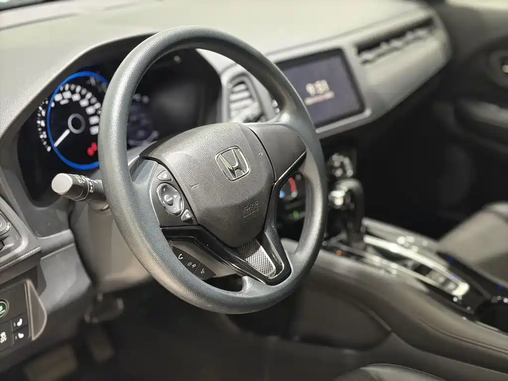 Honda Vezel 2022 — фото 11