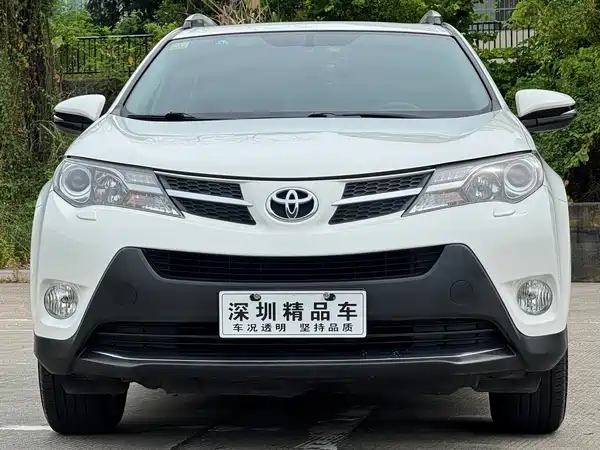 Toyota RAV4 2014