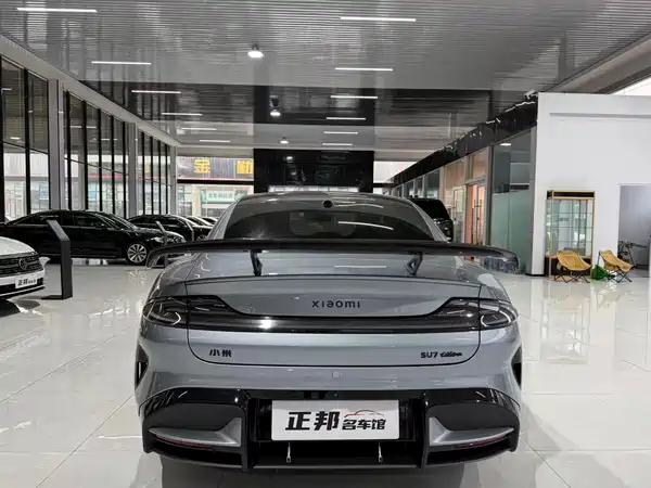 Xiaomi SU7 Ultra 2025