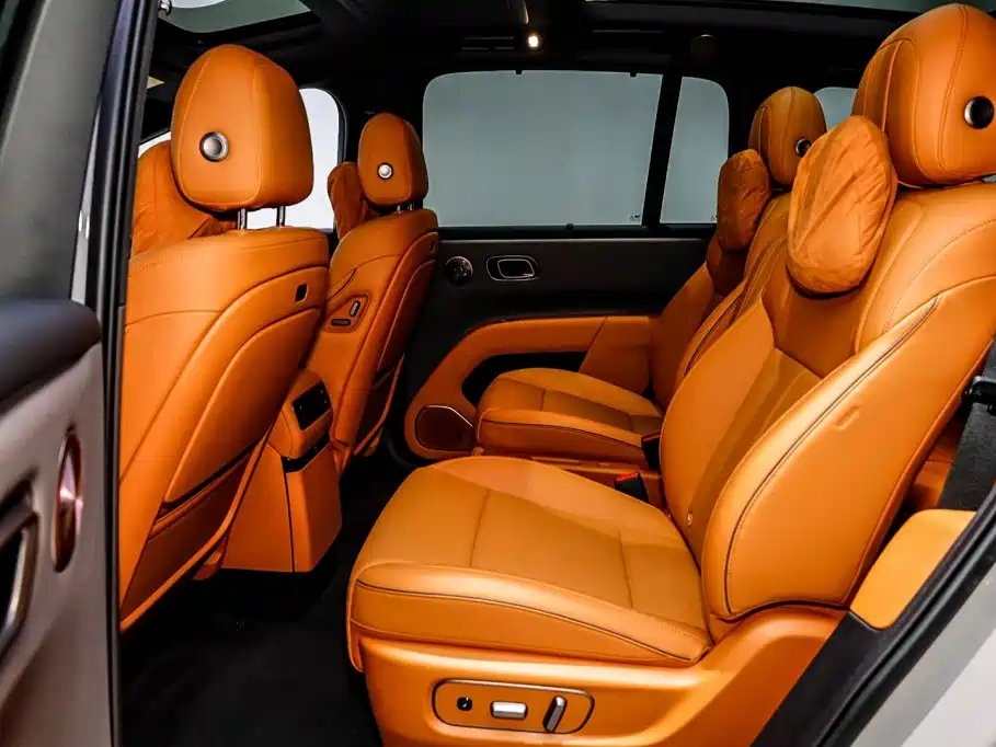 Li Auto i8 2025 — фото 10