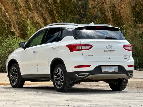 GAC Trumpchi GS4 2016