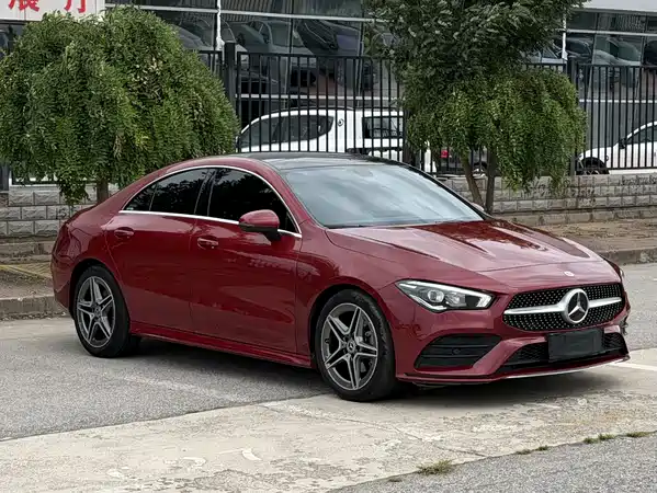 Mercedes-Benz CLA 2022