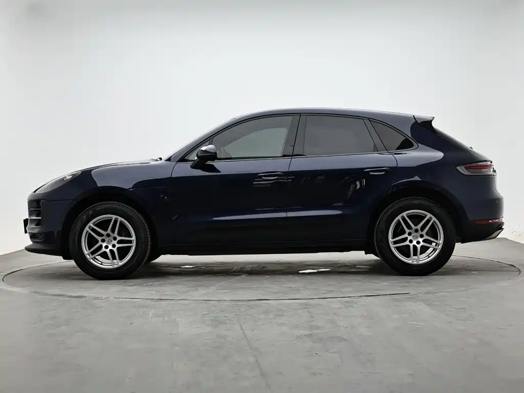 Porsche Macan 2020 — фото 6