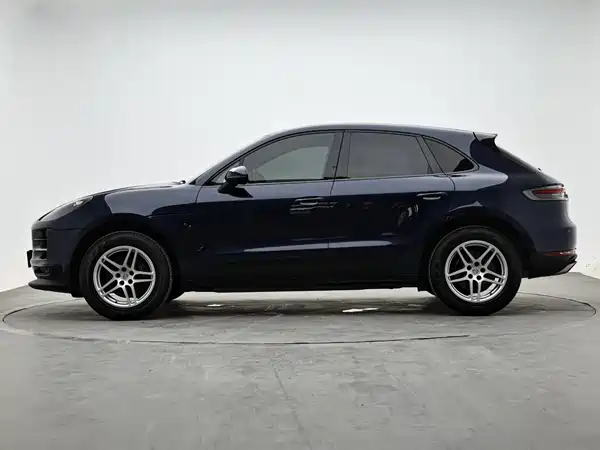 Porsche Macan 2020