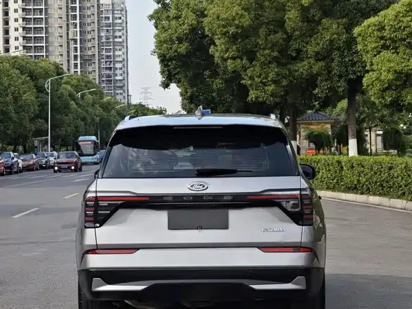Ford Edge 2023